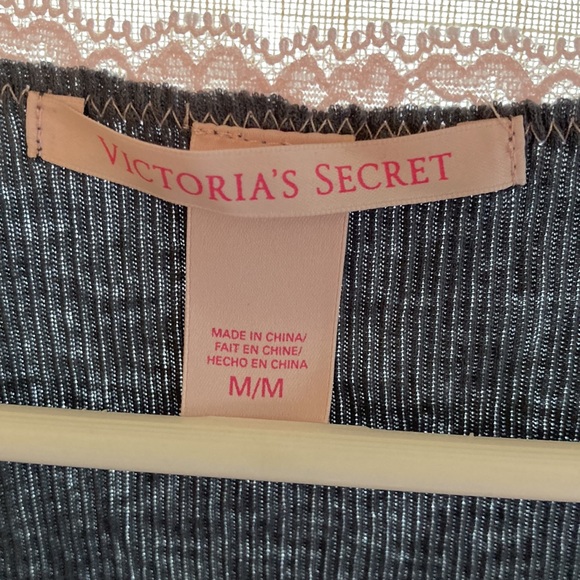 ❌SOLD ❌ | 5️⃣ for 2️⃣5️⃣ | NWOT Victoria’s Secret | Tank Top | M - Picture 4 of 7